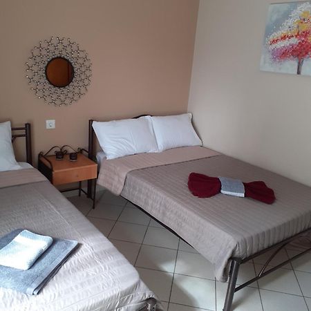 Chrysafis Apartments Nea Vrasna Ngoại thất bức ảnh