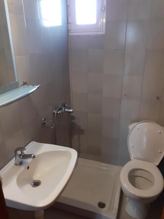 Chrysafis Apartments Nea Vrasna Ngoại thất bức ảnh