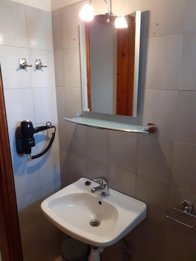 Chrysafis Apartments Nea Vrasna Ngoại thất bức ảnh