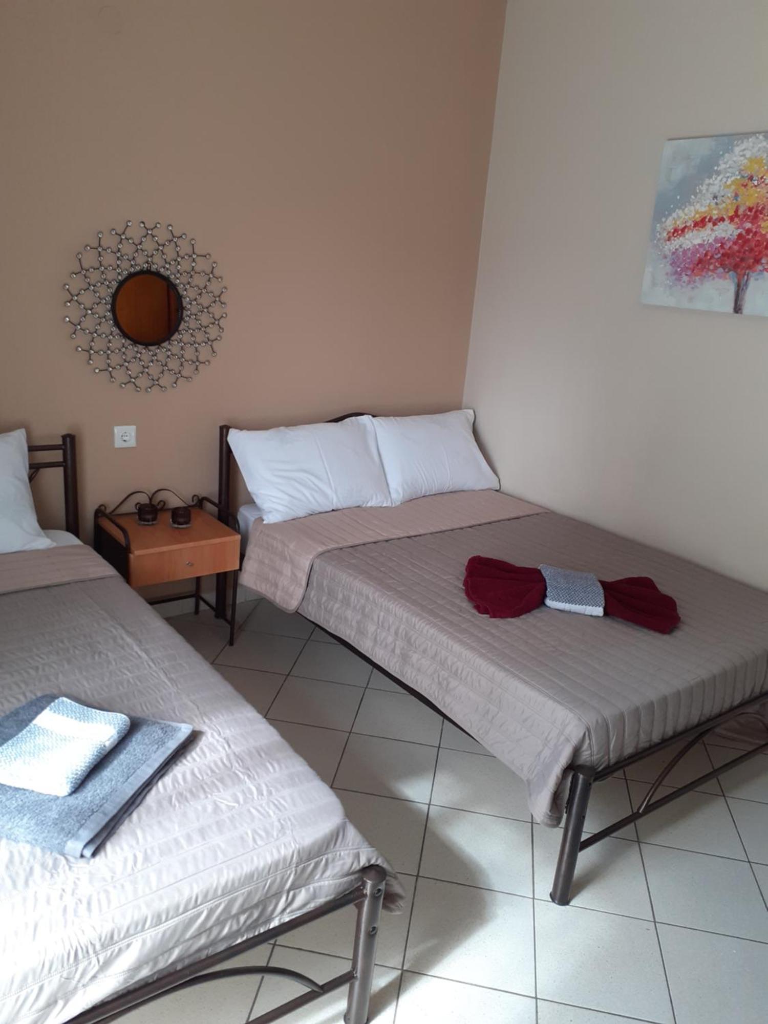 Chrysafis Apartments Nea Vrasna Ngoại thất bức ảnh